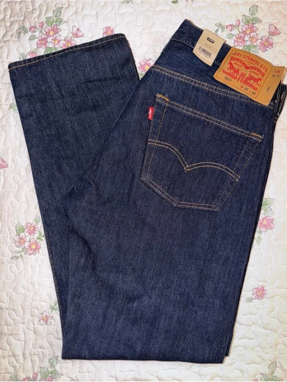 Levi's Men's Straight Jeans in Dark Blue Denim with Red Tab